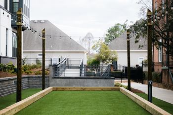 Courtyard garden